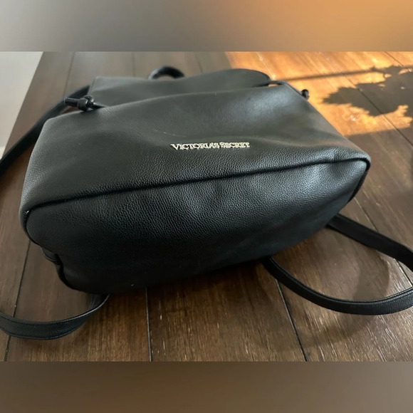 Victoria’s Secret backpack - Picture 5 of 11